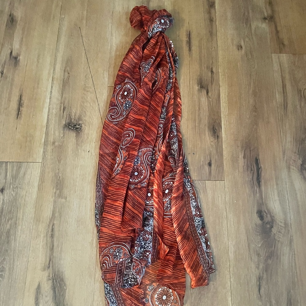 Women’s vintage scarf